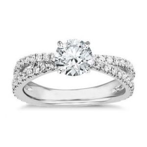 Бриллиантовое кольцо для  невесты 0.5  карат