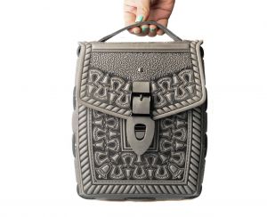 rear shoulder handbag,