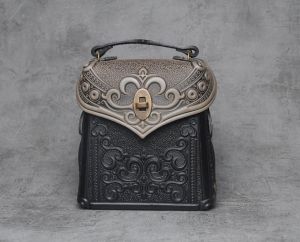Hand tooled leather purse, 