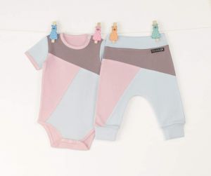 Набор для малыша: боди и штаны "Три цвета"