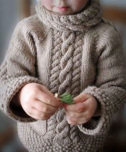 Детский шерстяной свитер