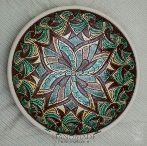 Керамическая декоративная тарелка "Нарцисс"