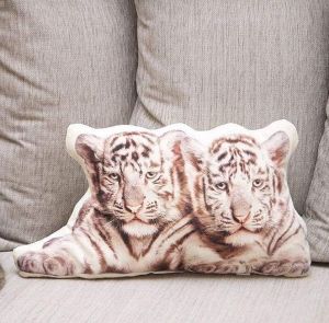 Подушка "Тигры"