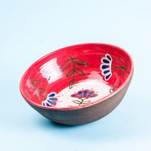 Тарелка из глазурованной керамики  