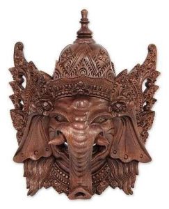 Деревянная маска индуистского божества Ганеша