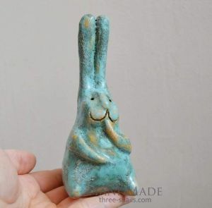 Керамическая статуэтка "Кролик"