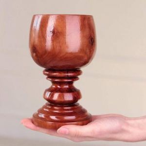 Деревянный бокал ручной работы "Яблочная капля"