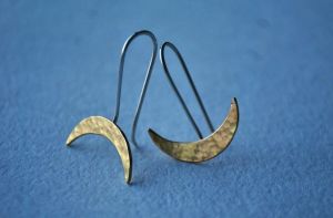 Silver earrings for her New Moon