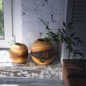 Манговая деревянная ваза с корой рустик